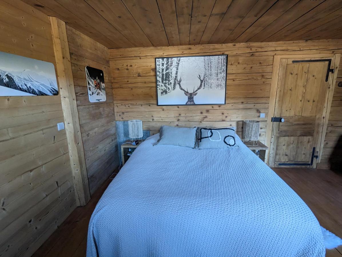 Bas De Chalet Au Coeur Des Aravis, Entre Lac Et Montagne Сен-Жан-де-Сикст Экстерьер фото